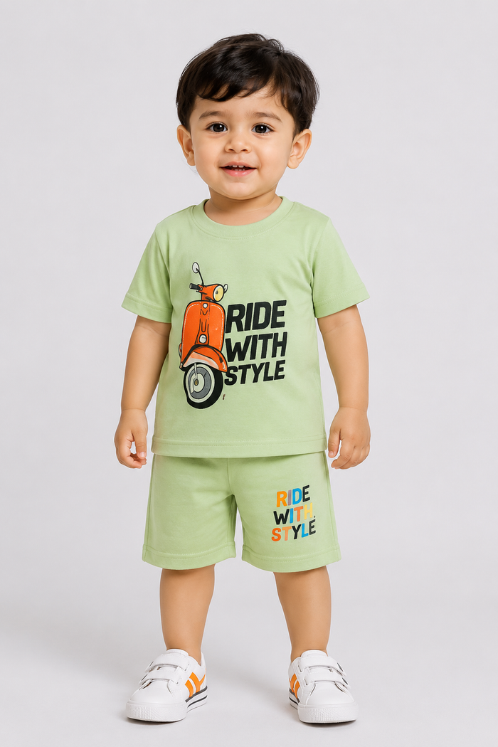 Scooter Print T-Shirt & Shorts